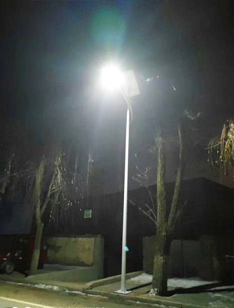 积石山县申扎太阳能路灯项目